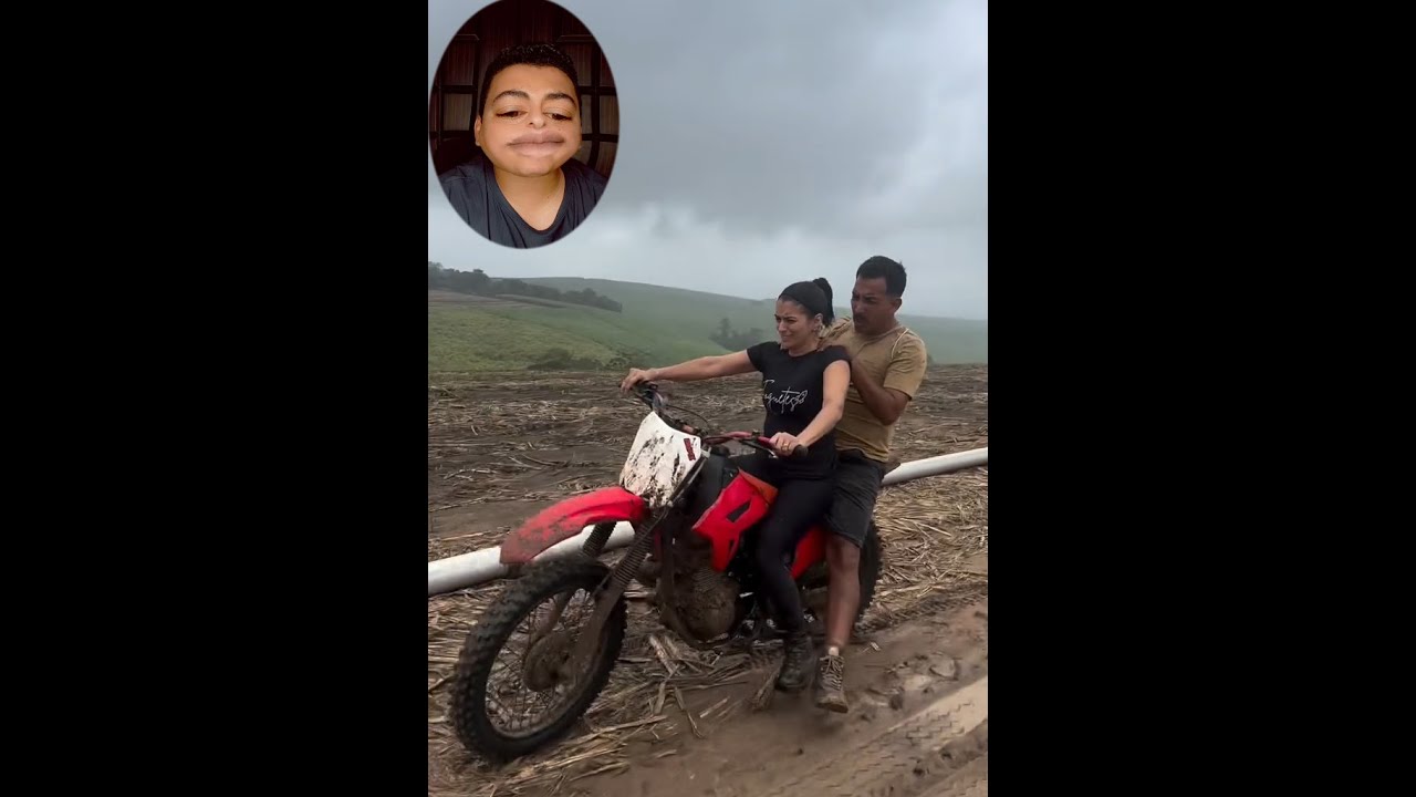 لما تكون نفسك تضحك تعالي وانا اضحكك _ تضحك تخسر