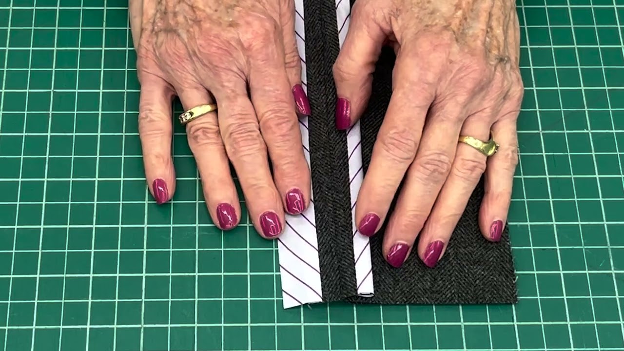 How to Sew a Hong Kong Finish