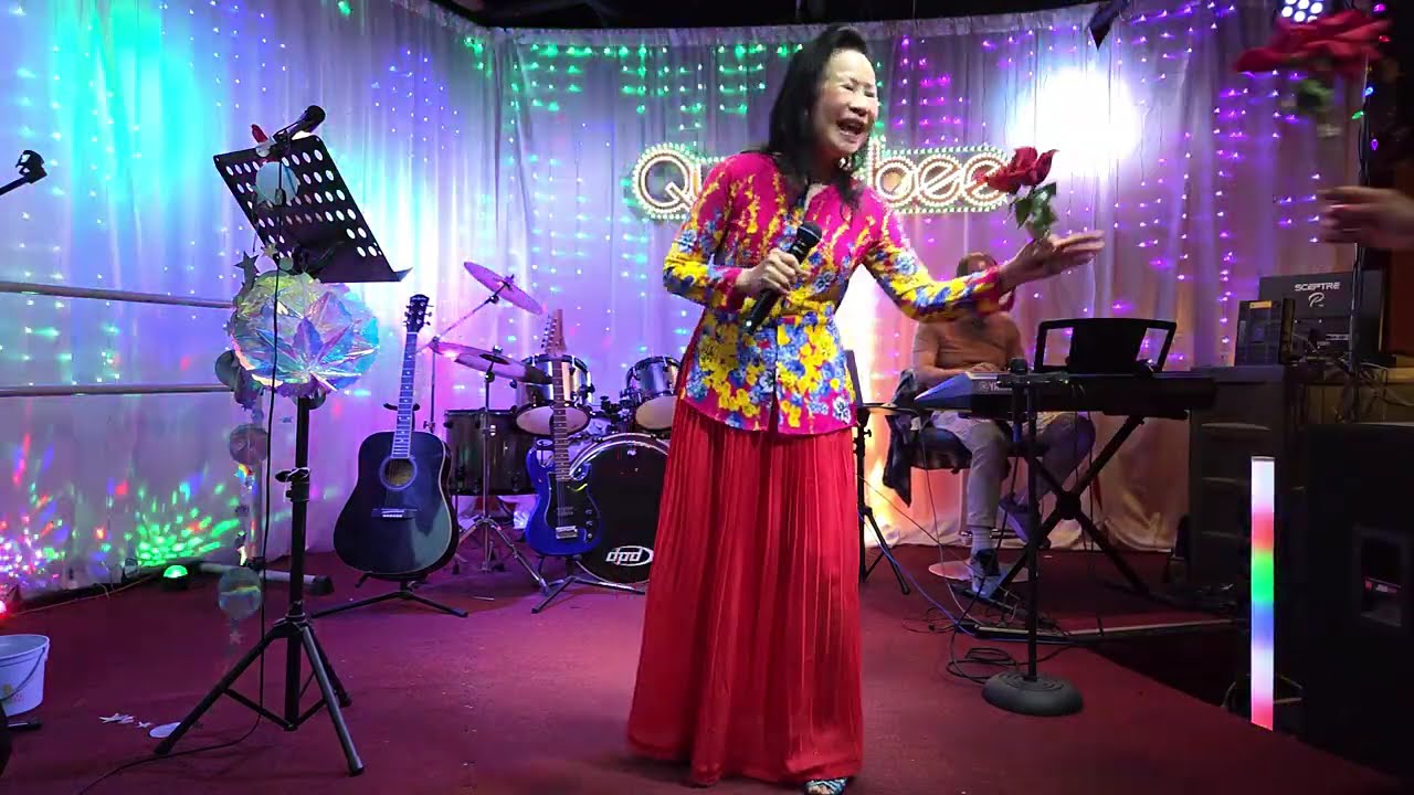 Cánh thiệp đầu xuân