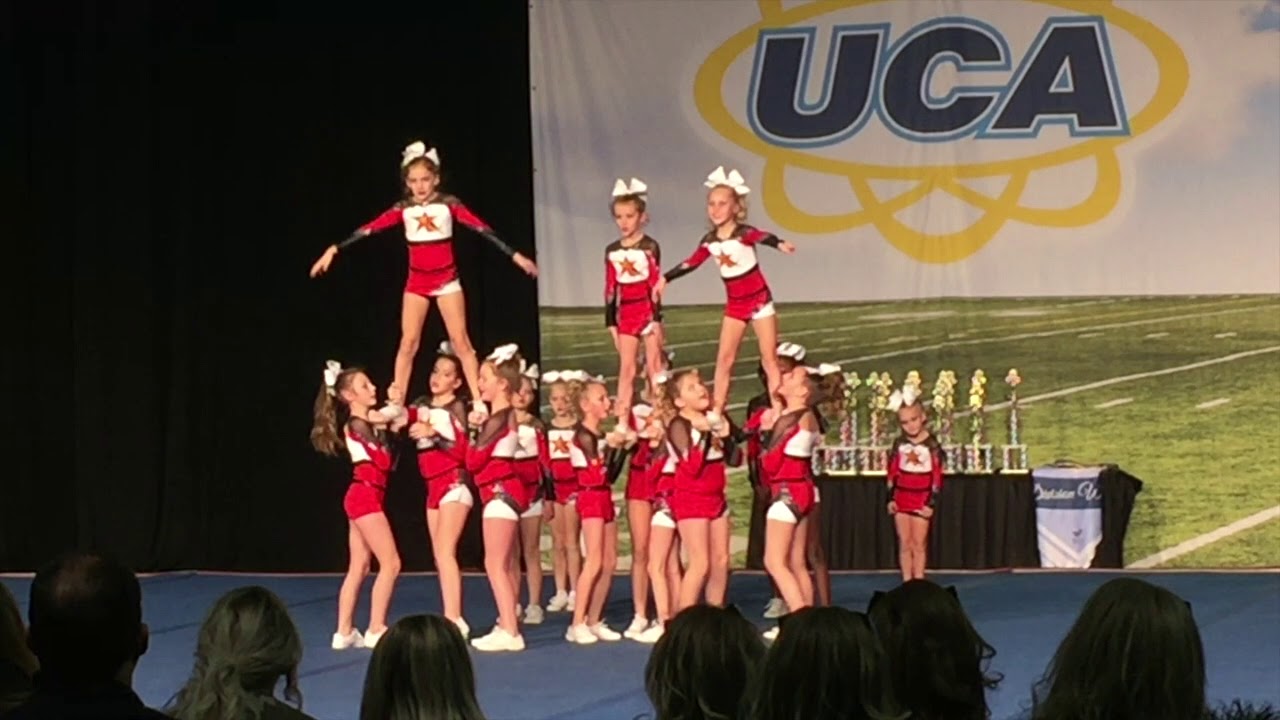 Elite Cheer At UCA Midwest Xtreme Challange 2018