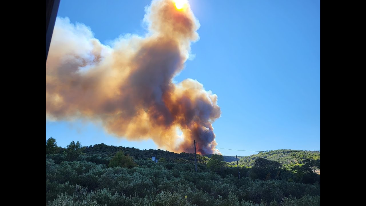 Feuer / Waldbrand auf der Insel Ciovo von Okrug bis Slatine in Kroatien
