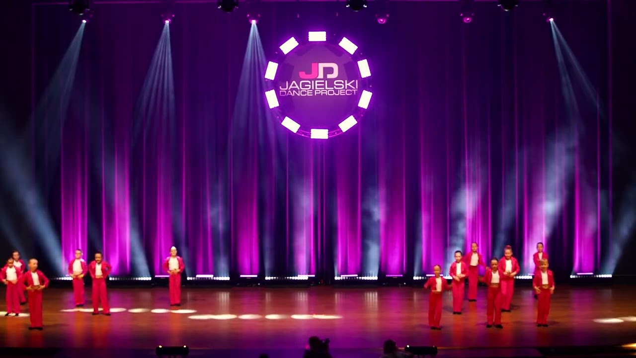 Jazz 6-8 lat formacja turniejowa - J4 - 25. Przegląd Jagielski Dance Project
