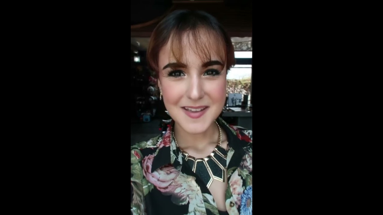 Nairuz Reviews Yamaha Cafe in Boxpark Dubai