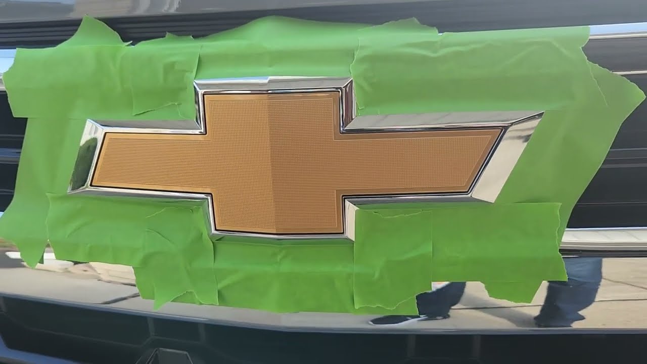Plasti Dip your Chevy bowtie (Step-by-step) 2024 Silverado