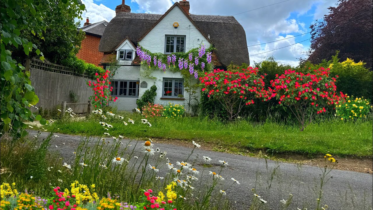 Scenic Springtime Escape in the Kentish Villages - Headcorn and Frittenden