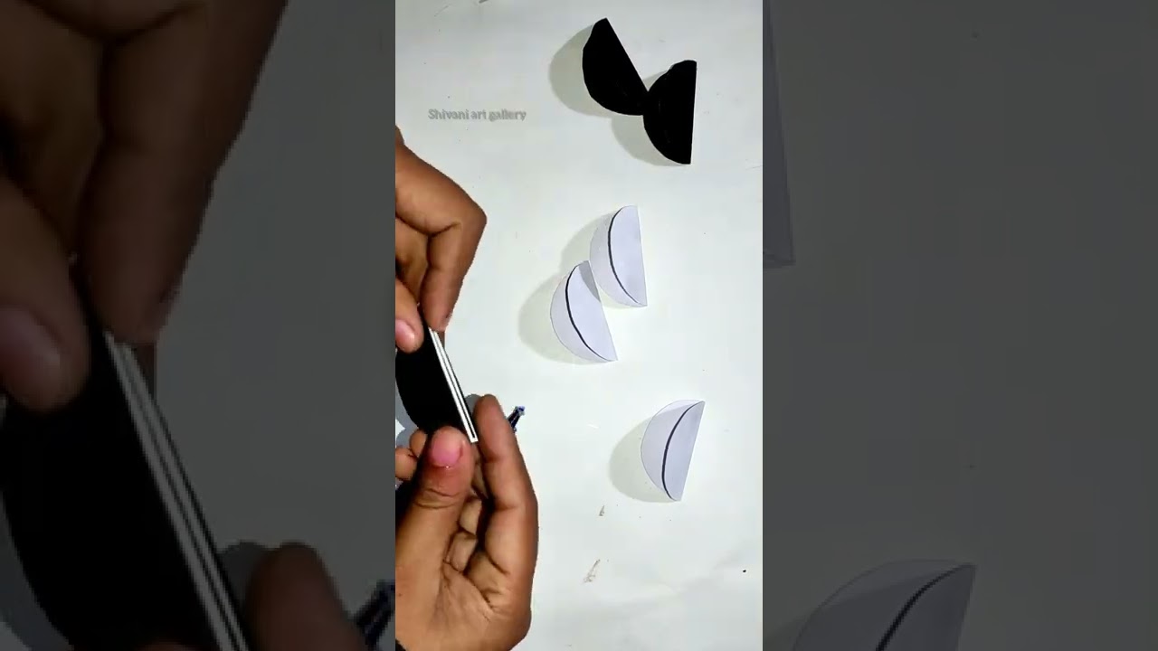 paper flower craft✂️🌸 | black and white | art and craft | DIY paper flower🌺🌻🌹🌷