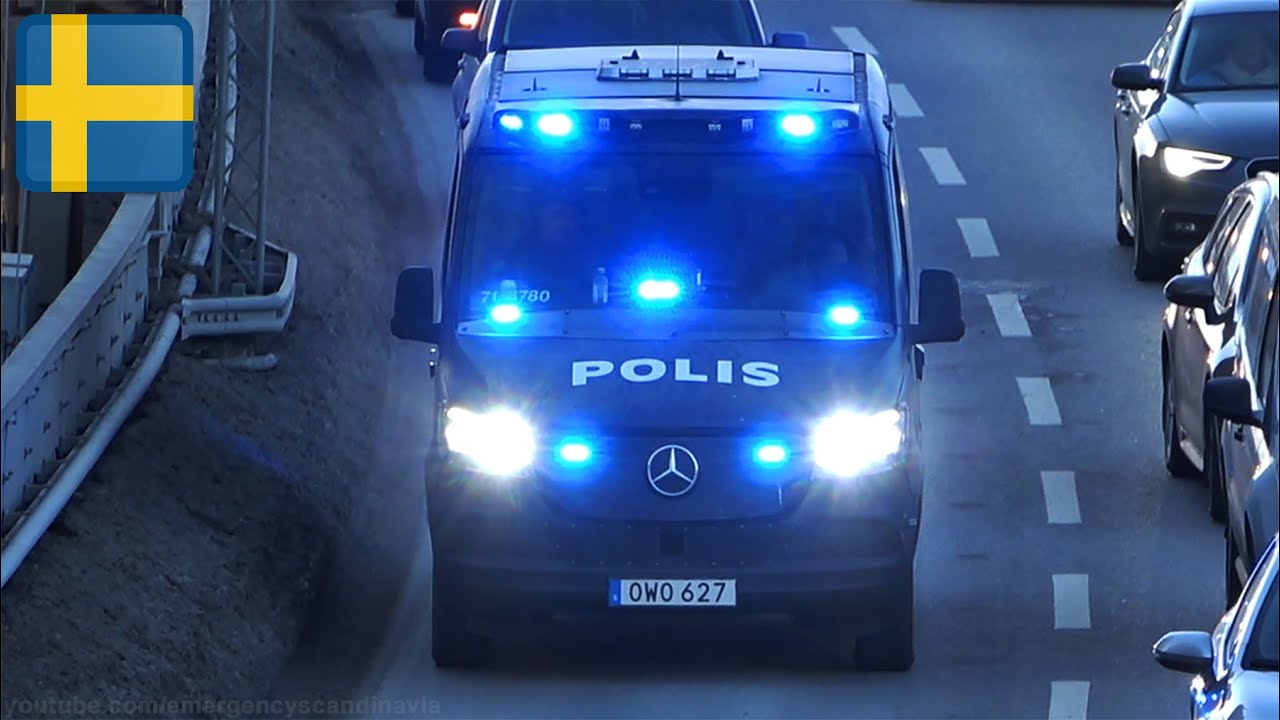 Police riot vans and special units responding [SE | 3.2023]