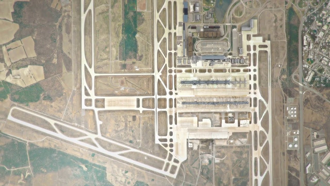 Washington Dulles International Airport [KIAD] for Tower!3D Pro by FeelThere trailer