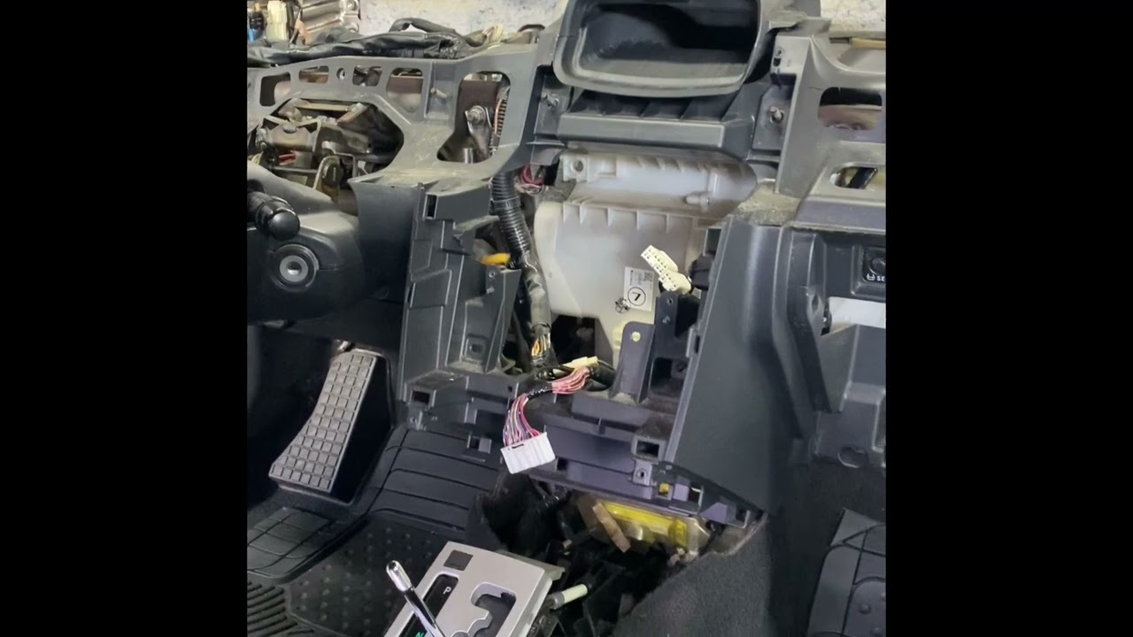 scion tc 2006 remover evaporado