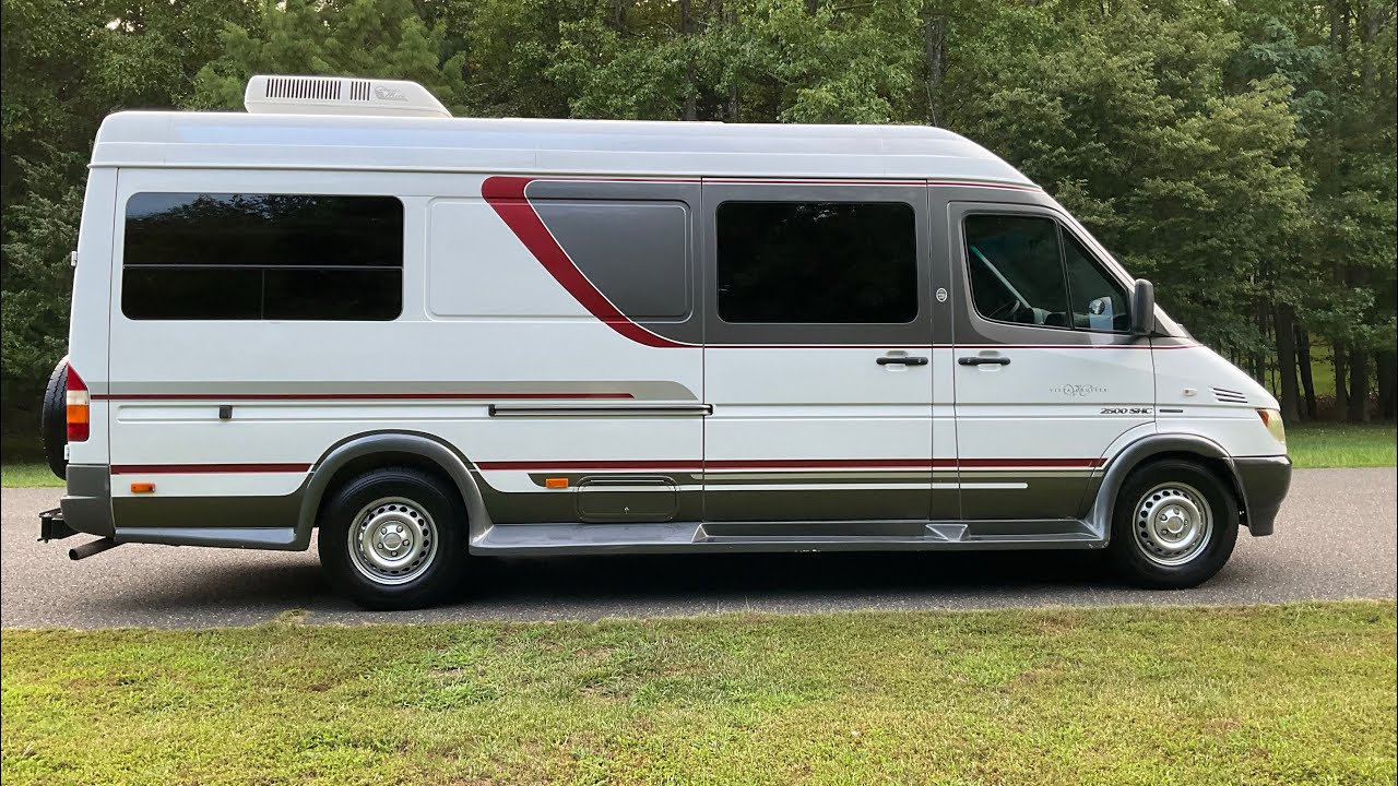 2004 Gulf Stream Vista Cruiser interior features 9/8/23