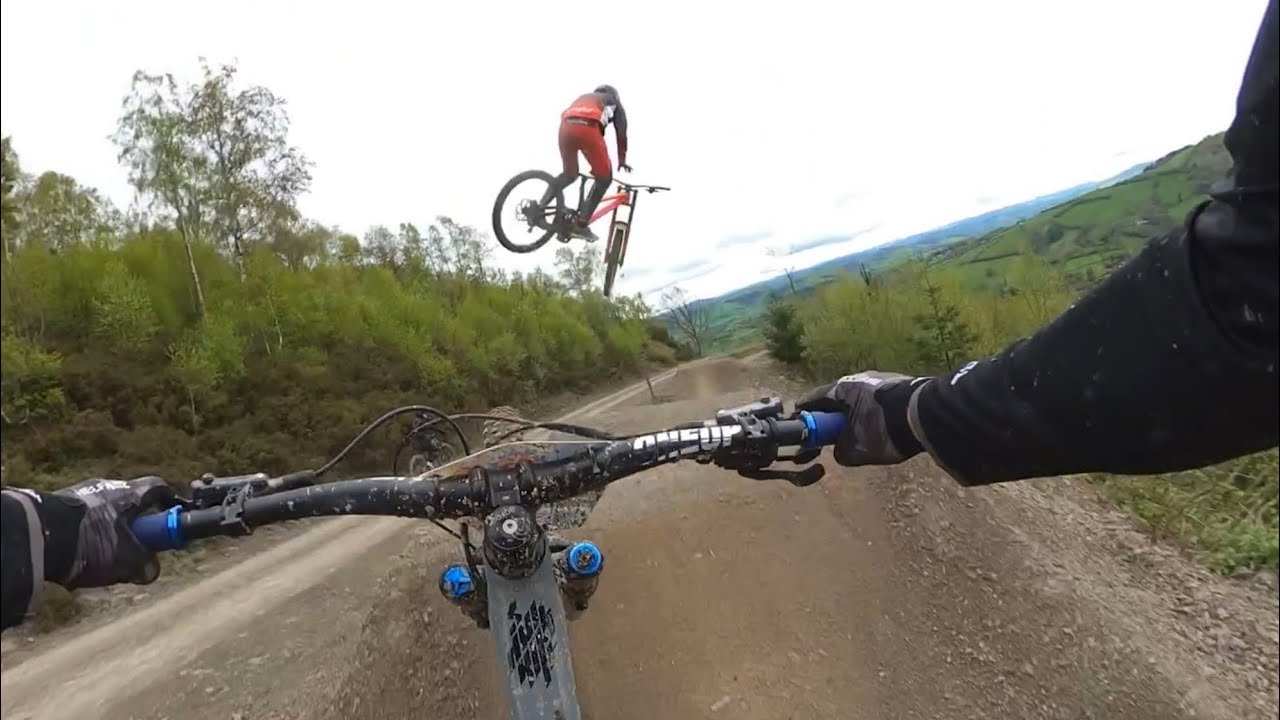 MTB TRAINS AT CAERSWS BIKEPARK