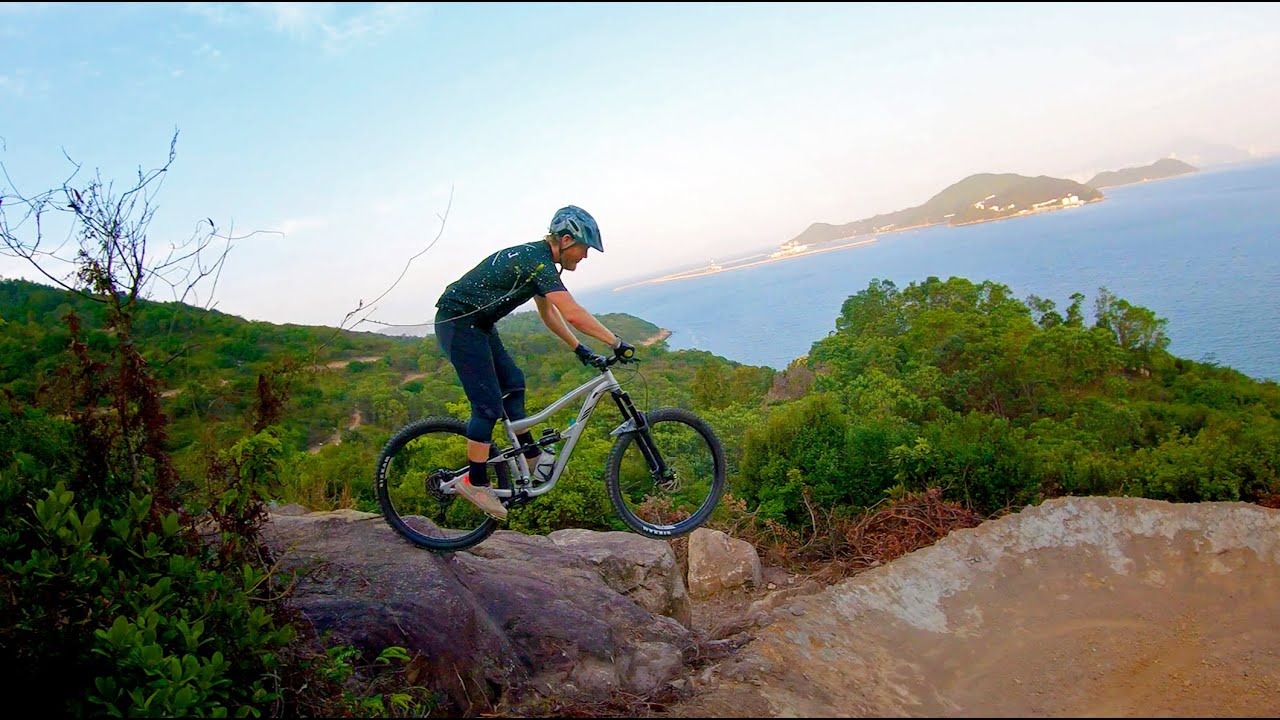 Gaps and Cases At Mui Wo Bike Park