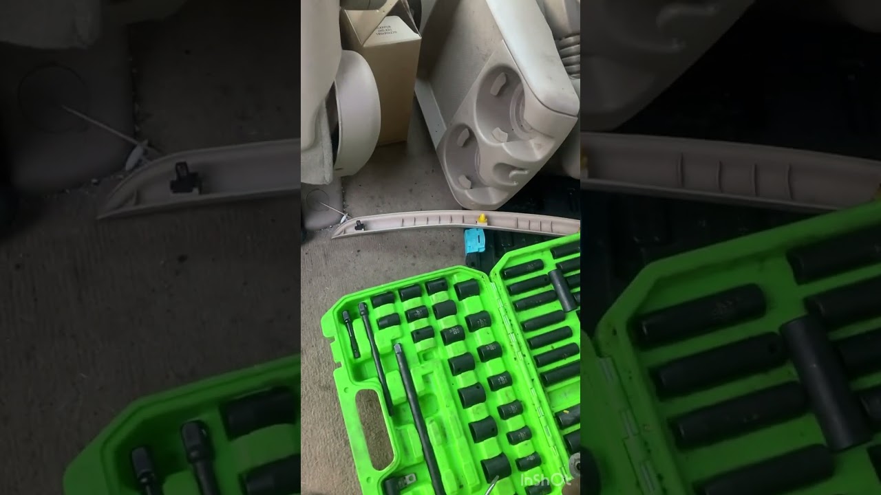 Minvan sliding door that  won’t open fixed #car #slidingdoor #kia #sedona #fix