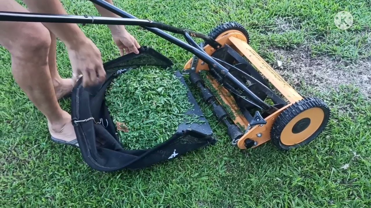 Manual Lawn Mower or Grass cutter (Sharpex 16 inch).