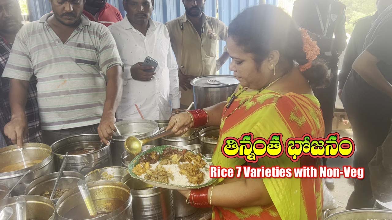 Kumari Aunty Selling Non Veg Thali | Hyderabad Famous Road Side Meals | street food| food world