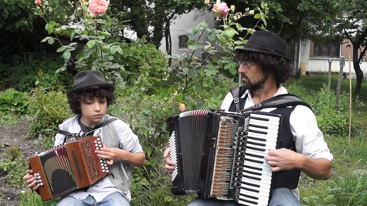 Accordéon et Fiston - Pinocchio ( Fiorenzo Carpi )