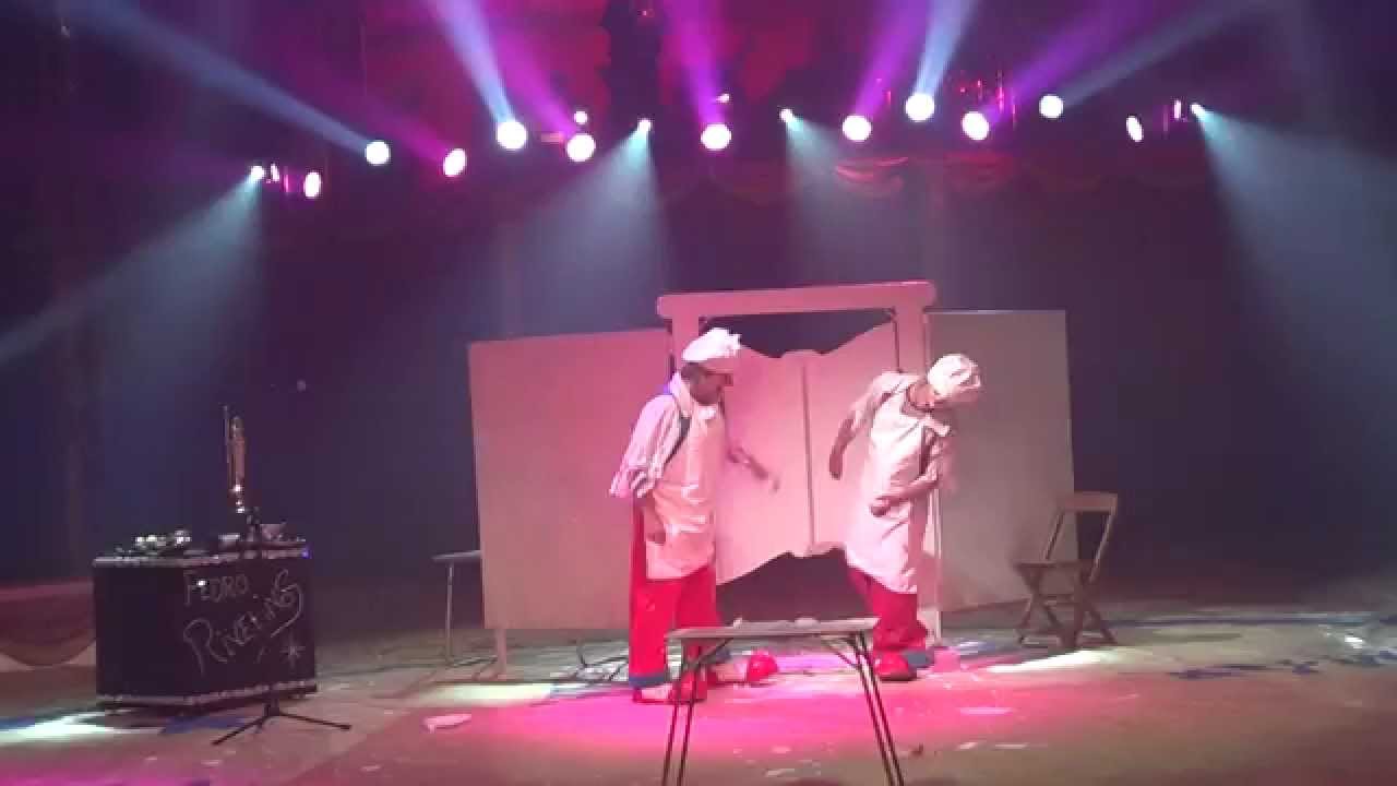 Pedro rivelinos clown cake act