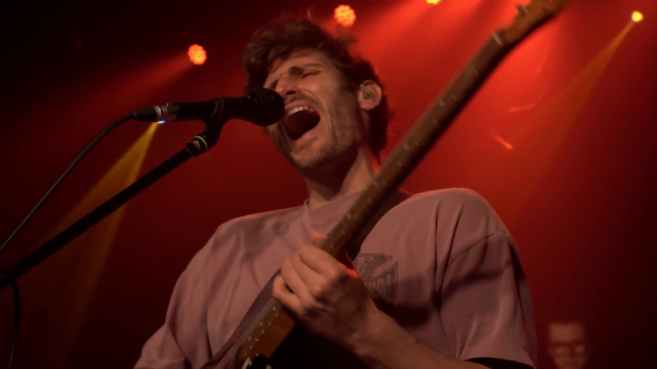 Chris Melon - Hungry [Live @ StageHouseTV]