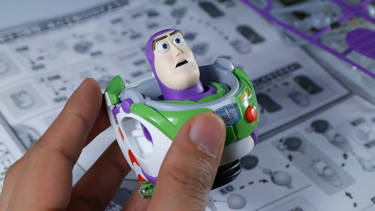 Unboxing Armado Rapido Buzz Lightyear Toy Story 4 Model Kit Bandai Cinema rise Español