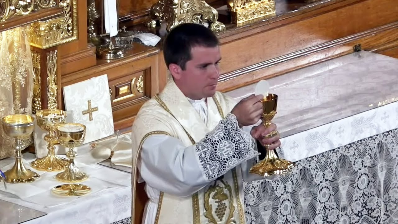 Sunday Mass - Live Stream - Feast of the Epiphany - (2002 Missal) Jan 4th 9:00AM