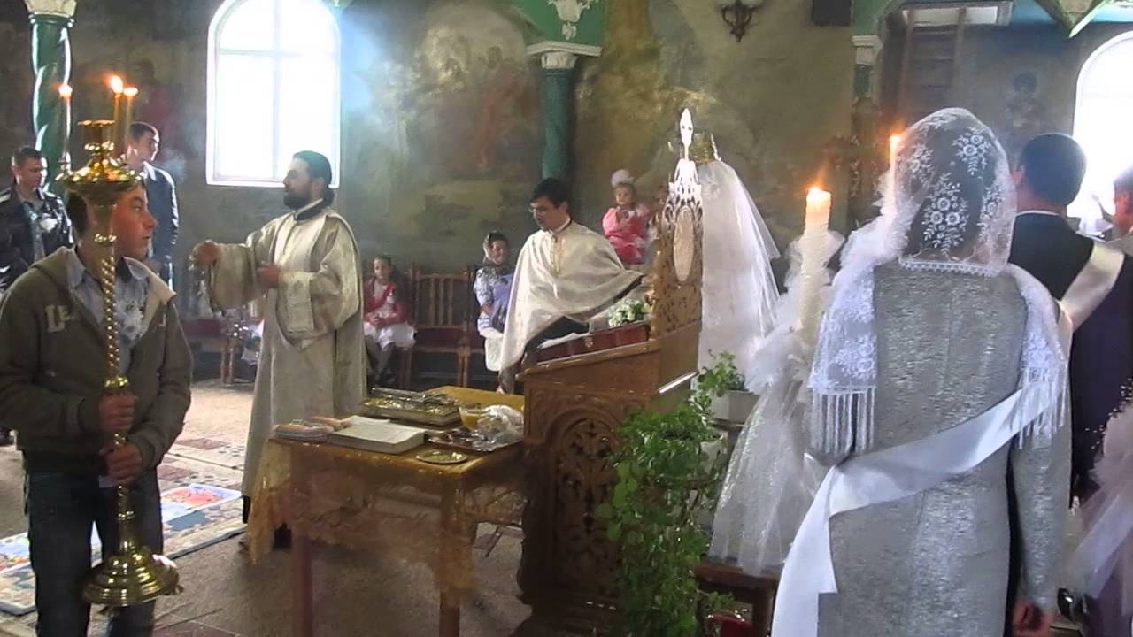 Cununie la biserica din Ropcea reg. Cernauti