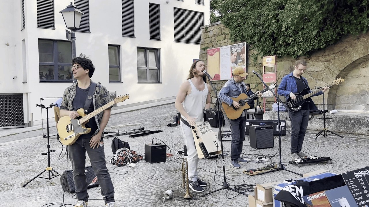 DenManTau - Live on the streets of Austria (Pflasterspektakel Busking Festival)