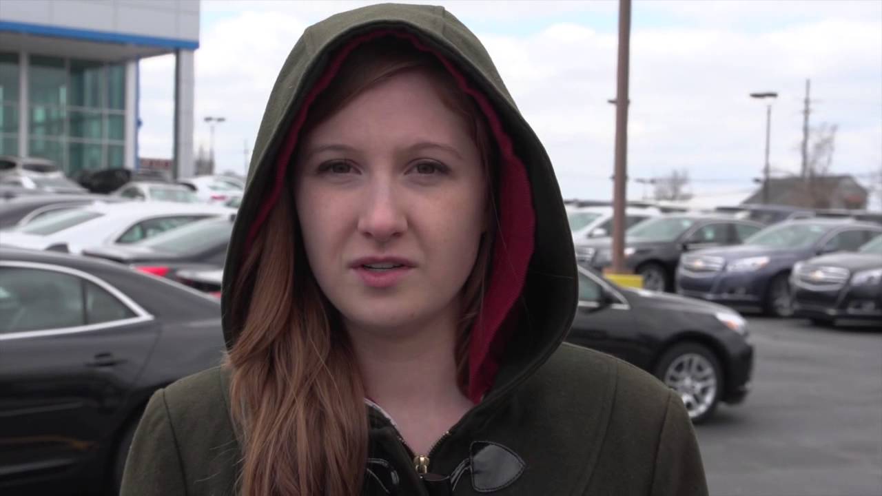 Chevy Cruze MPG - Sarah Reviews the Chevy Cruze