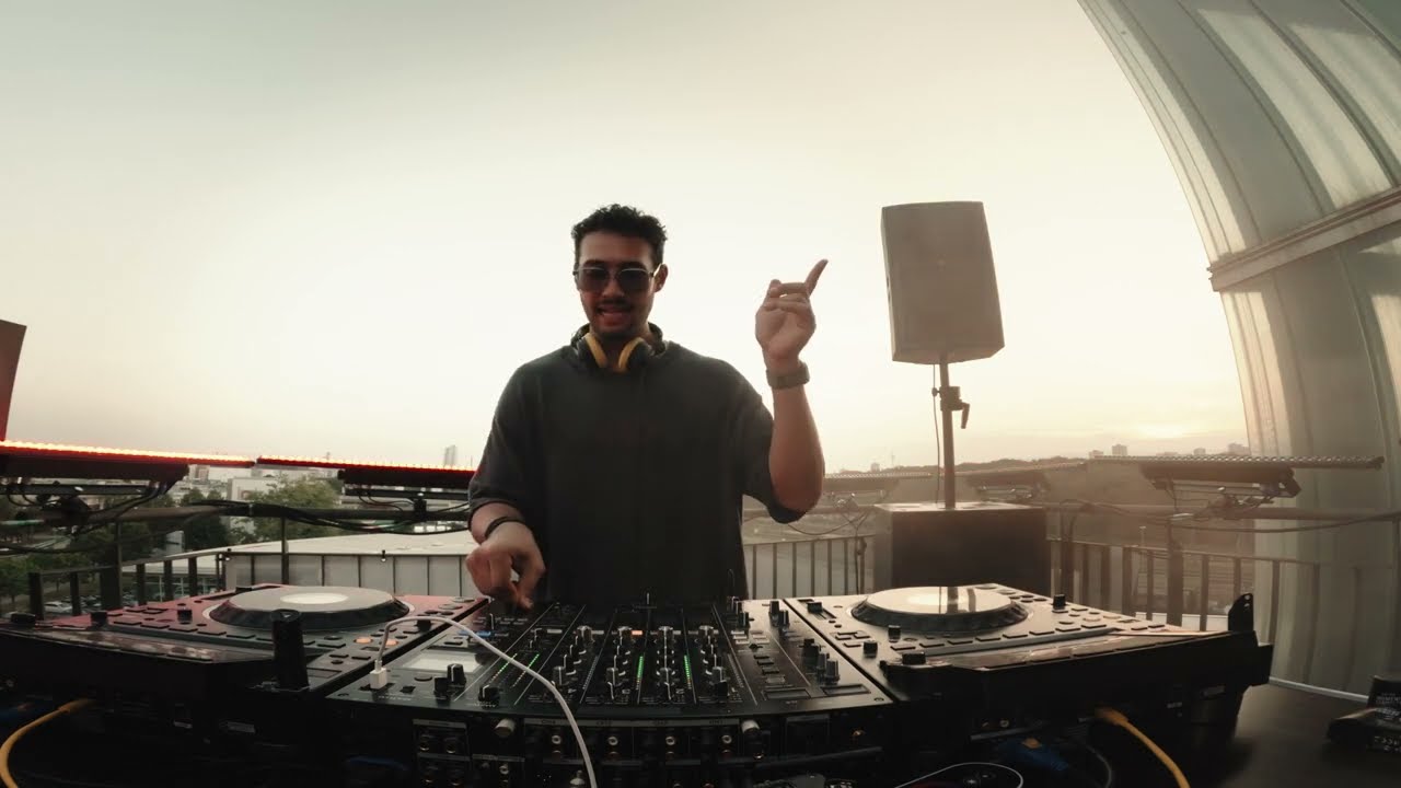 Secret Sunset Session by Masilla