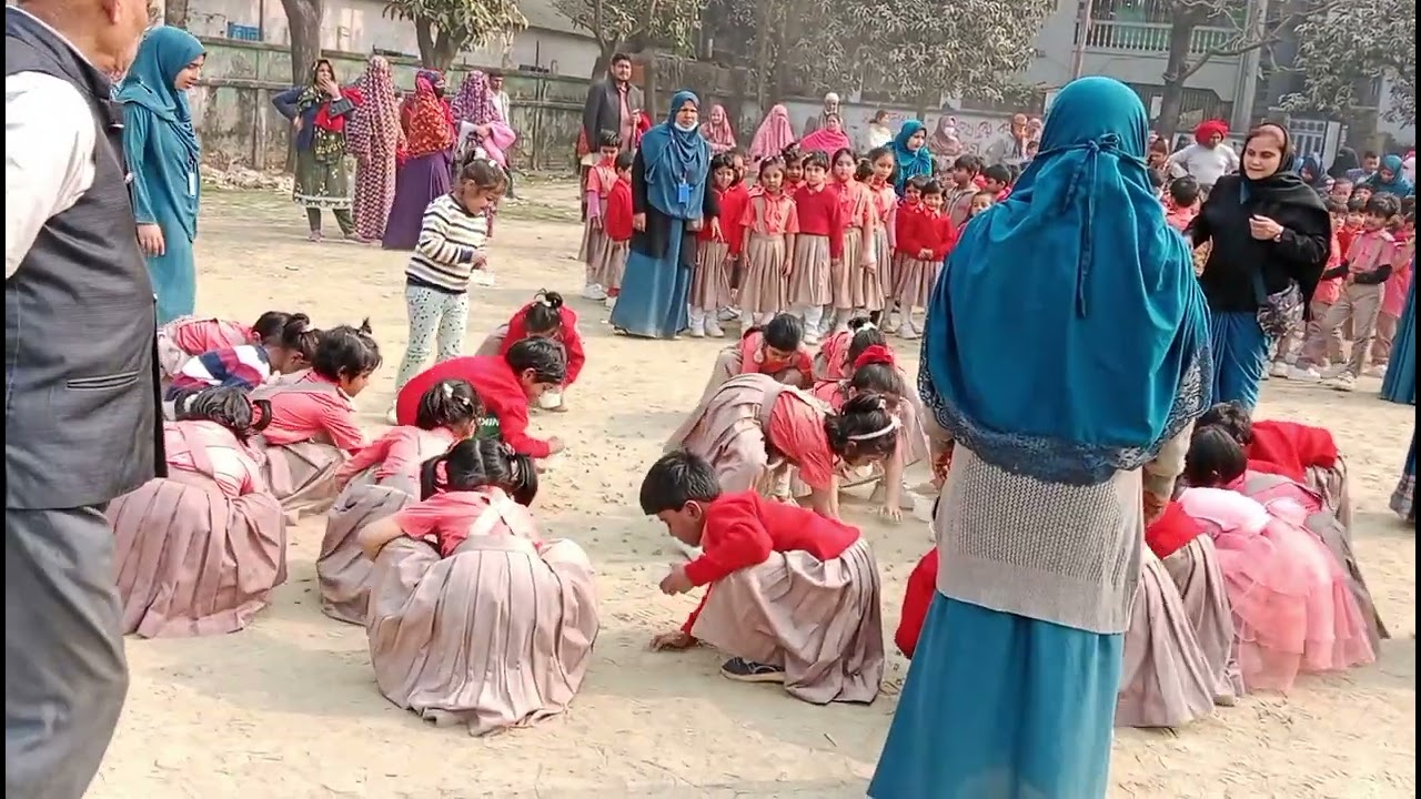 প্রতিদিনের মতো স্কুলে খেলাধুলা মানে বাচ্চাদের আনন্দ #santanarrannaghar #lovemusic #lovemusic 