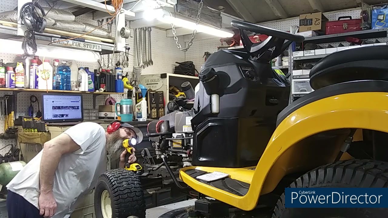 Cub Cadet XT1 LT42 Enduro Intellipower Problem | Over Revving