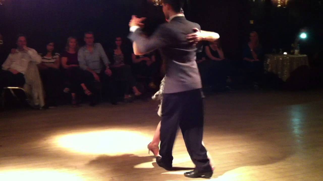 Dante Sanchez & Inés Muzzopappa in London May 2013 - Por La Huella (milonga)