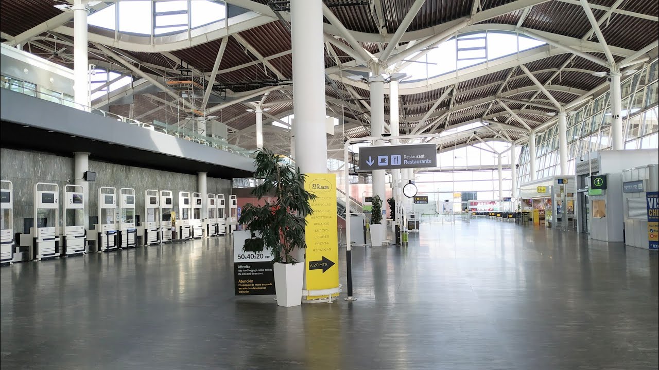 Dónde aparcar gratis en el aeropuerto de Zaragoza 🤫🤫