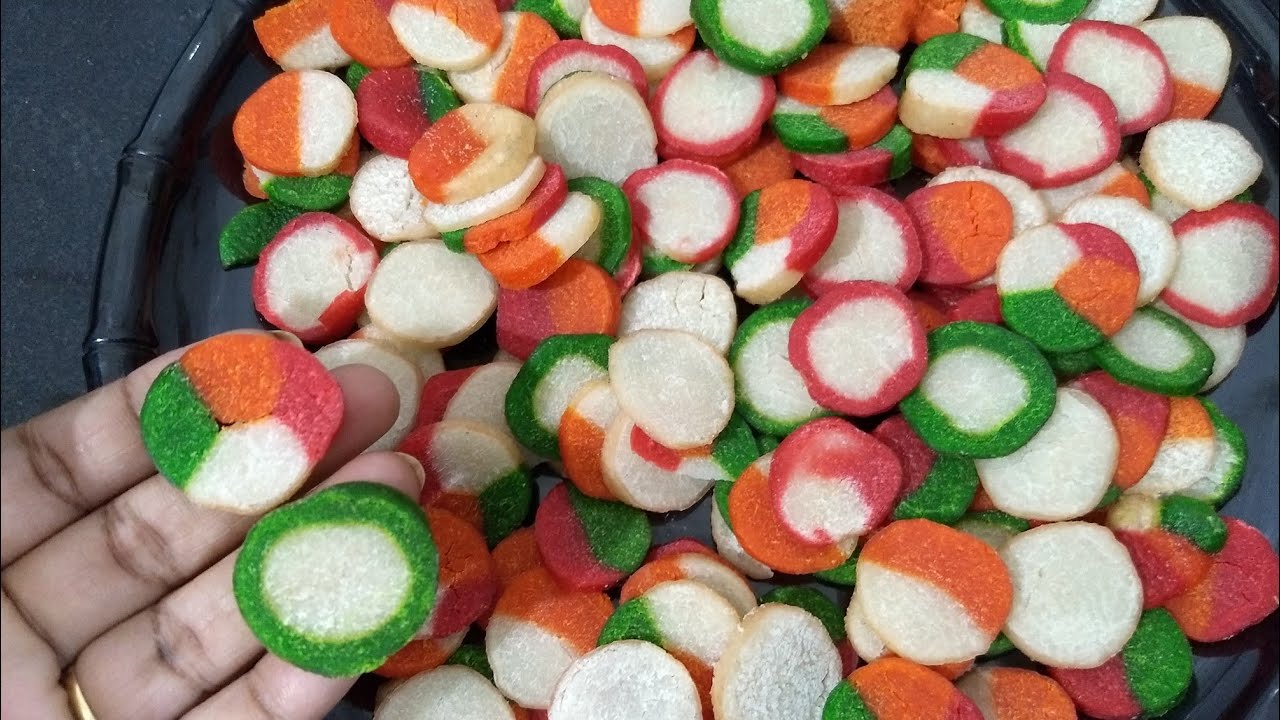 Colourful Fryums  घर पर बनाये रंगबिरंगी फ्रायमस