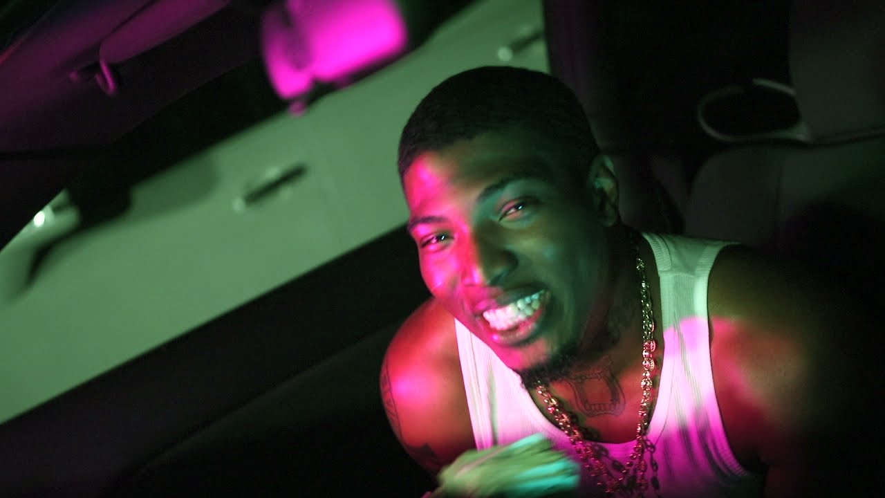 Snow - Neva B Me (Official Music Video)