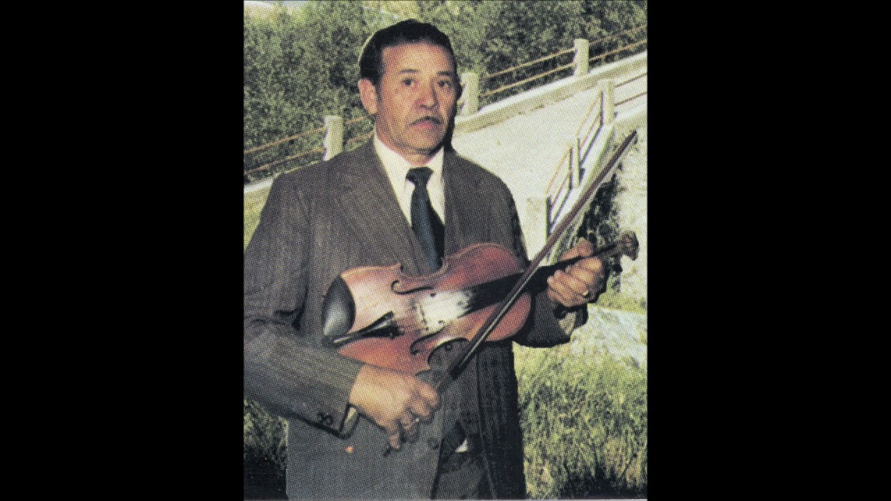 236. Ευαγ.Κασιάρας - Χρ.Ντάγκαλας* 1975* Μπεράτια γρεβενιώτικα