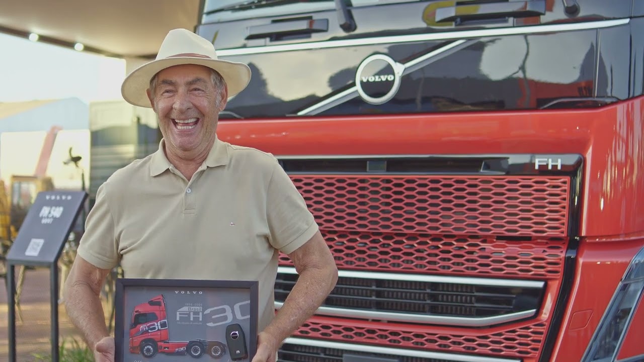 Entrega do Volvo FH 30 Anos na Bahia Farm Show | Gotemburgo em Luís Eduardo Magalhães