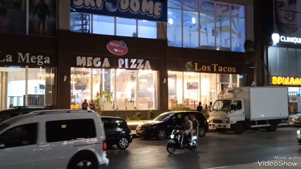 #oran#vlog جولة في نهج الأسود🔴 BOULEVARD DES LIONS فالليل ،العائلات والأجواء روعة