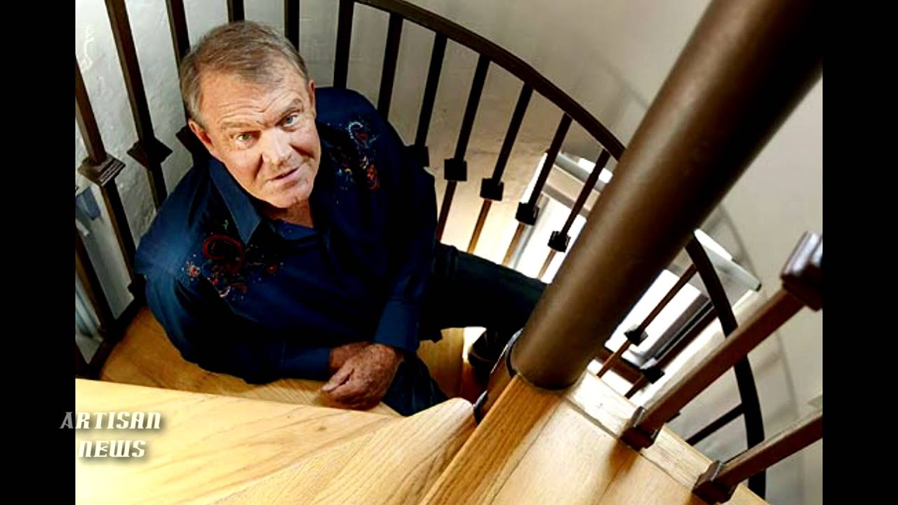 GLEN CAMPBELL GETS MERIT AS ALZHEIMERS FORCES RETIREMENT