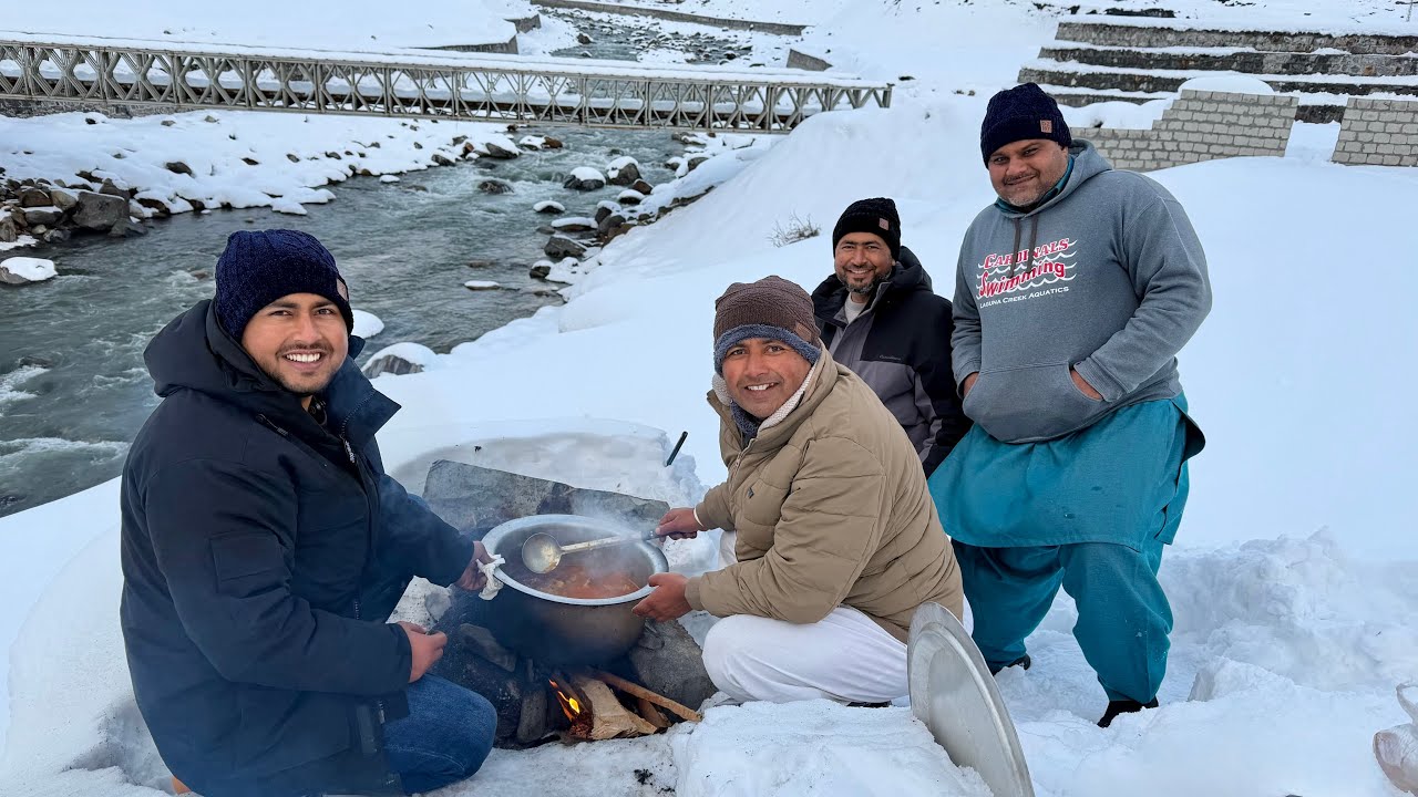 Cooking at -10° Extreme Cold 🥶 