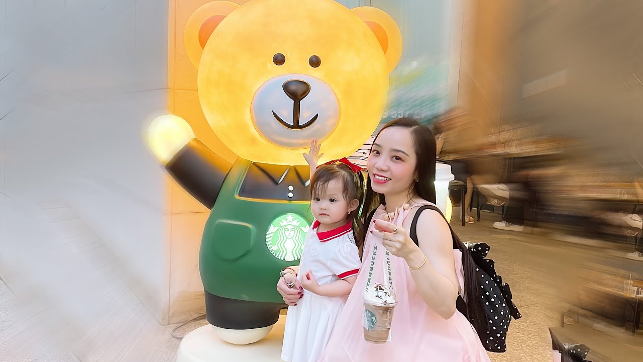 Happy đi chơi Crescent Mall