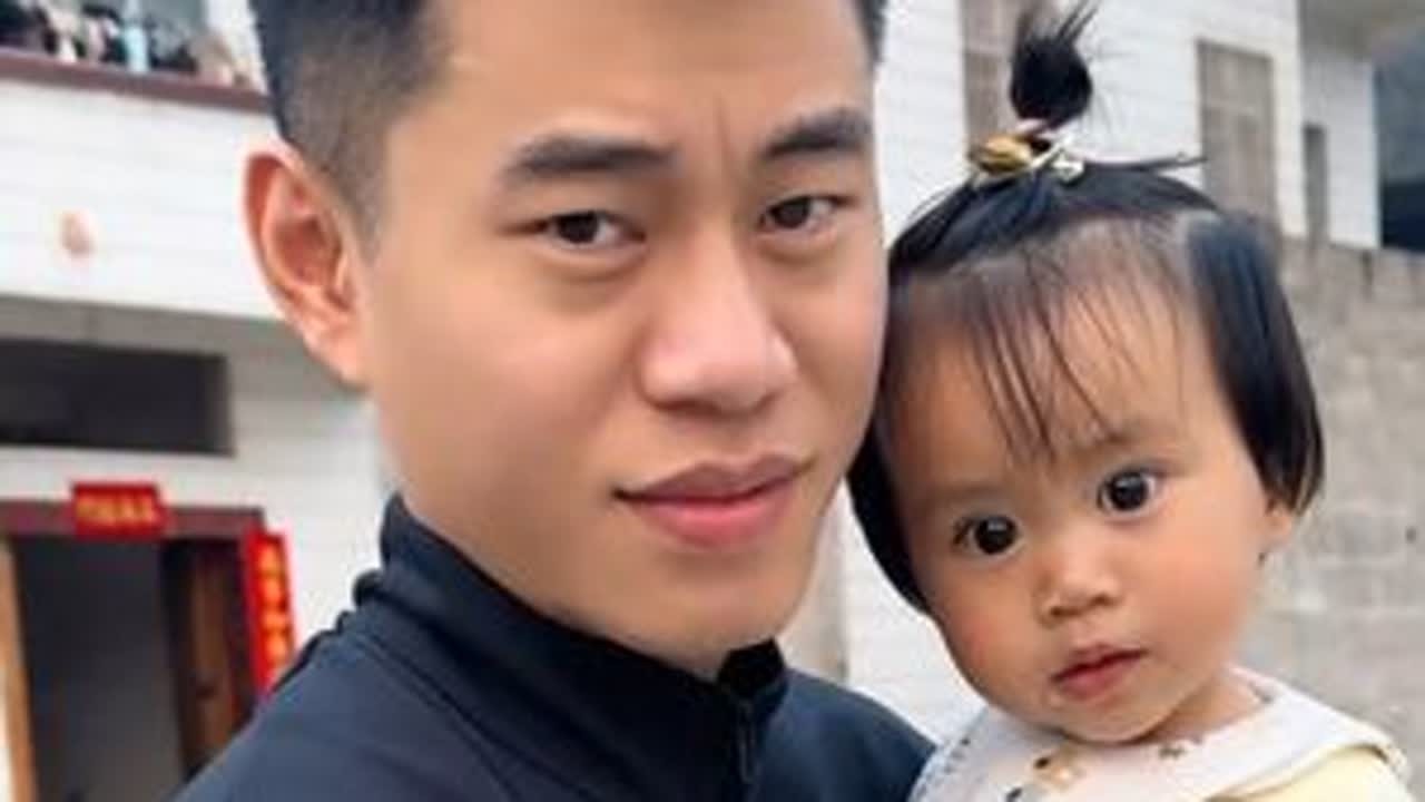 愿大家新年胜旧年，将来胜过往，2026马年大吉，马上发财，新年快乐😘#跨年 #新年祝福 #果二夫妇 #小其总
