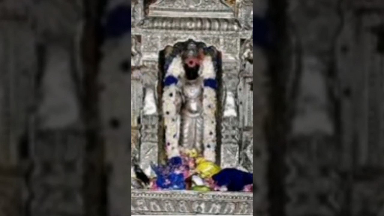 Thirunallar saneeswaran temple |