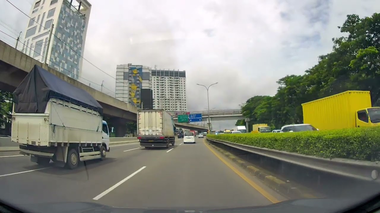 Jalan-jalan TOL JORR 22 Januari 2025