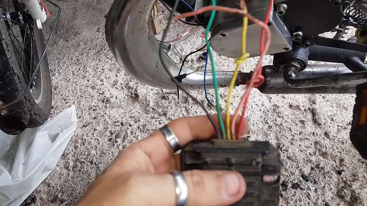 Como se conecta un Regulador a una bicimoto(#bicimotoszoids