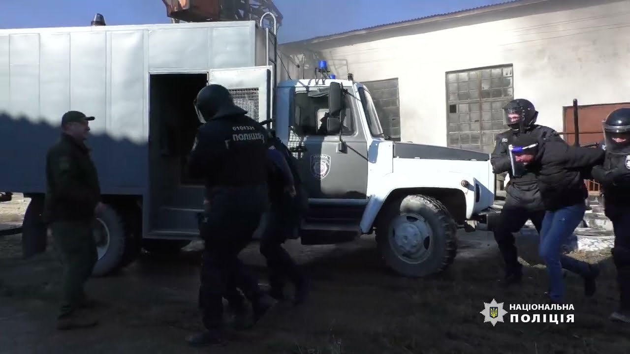 Спецпризначенці буковинської поліції взяли участь у тактико-спеціальних навчаннях у місцях несвободи
