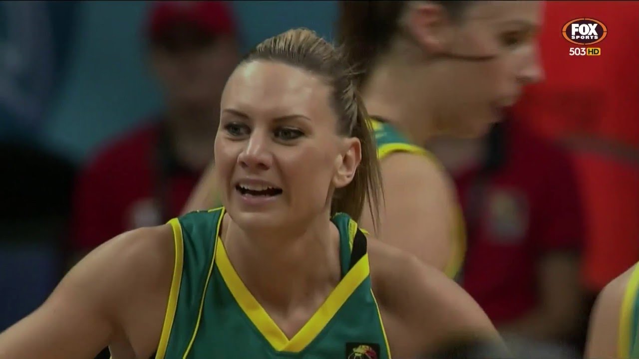 Penny Taylor re-signs with Phoenix Mercury