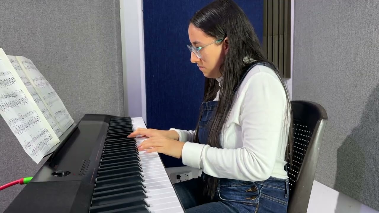 Nocturne Op.9 N.2 Chopin piano - Manuela Montoya Perez