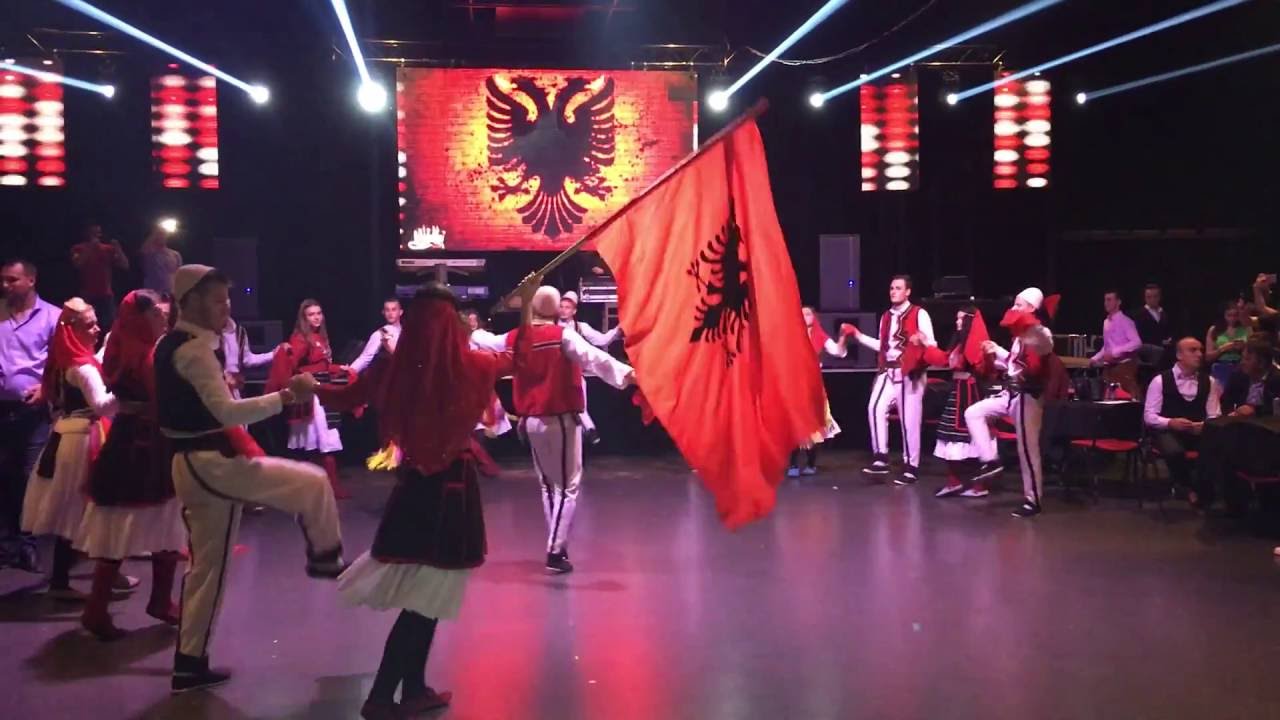 Grupi VATRA - Mbrëmje Muzikore ne Belgjikë (Tielt) - 15/10/2016 - pjesa 1/4