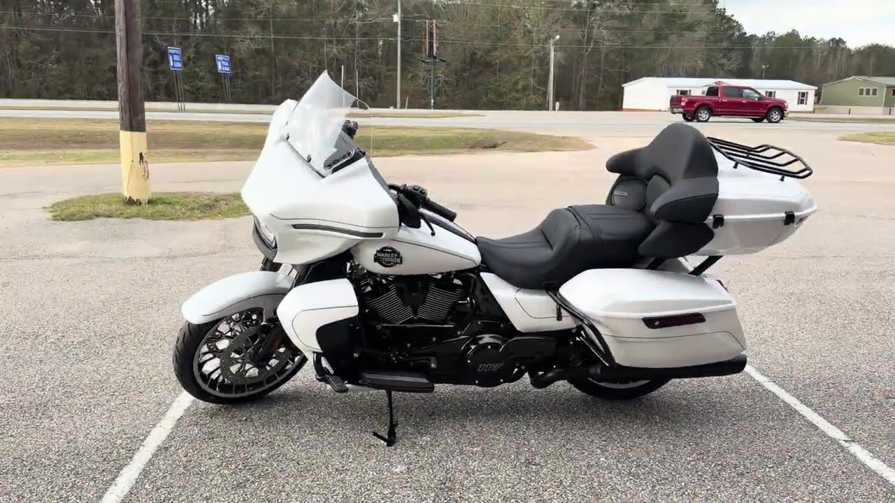 New 2026 Harley-Davidson Street Glide Limited FLHXL Motorcycle For Sale In Dothan, AL