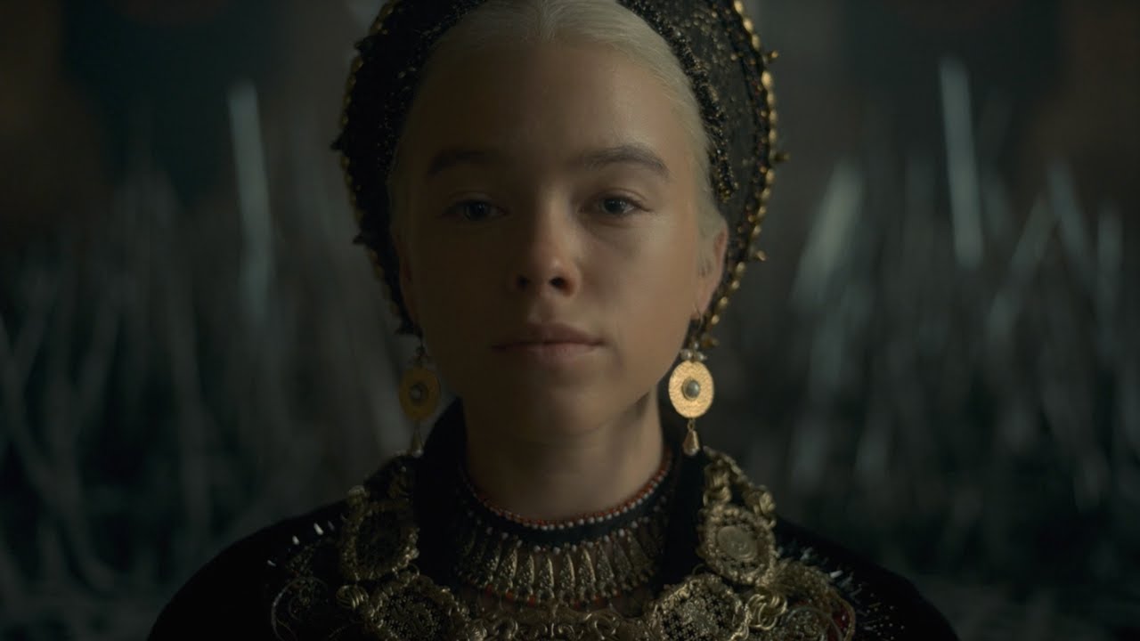 Pourquoi le Premier Épisode de House of the Dragon est une Masterclass Narrative (mieux que GoT ?)
